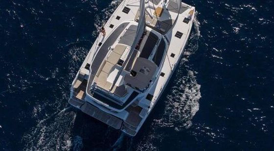 Catamaran Fountaine Pajot 44 13.32m