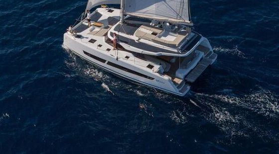 Catamaran Fountaine Pajot 44 13.32m