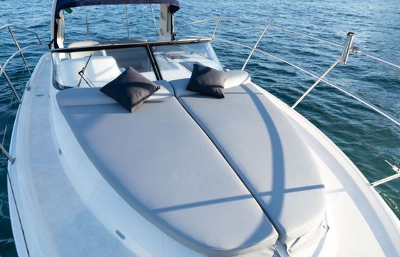 Motor yacht Bavaria 33 Cruiser 400hp