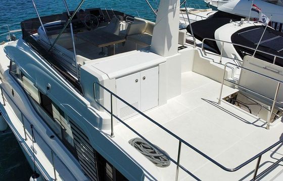 Motor yacht Bénéteau Swift Trawler 41 Fly 638hp