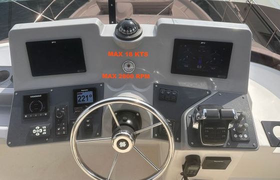 Motor yacht Bénéteau Swift Trawler 41 Fly 638hp