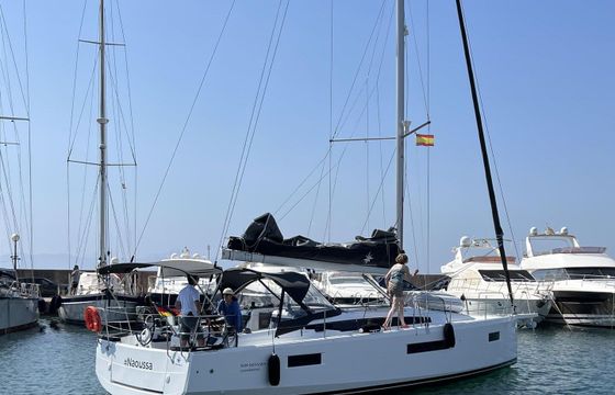 Sailboat Jeanneau Sun Odyssey 410 - 3 cab. 12m