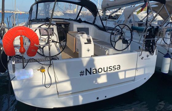 Sailboat Jeanneau Sun Odyssey 410 - 3 cab. 12m