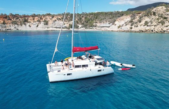 Catamaran Lagoon 450 14m