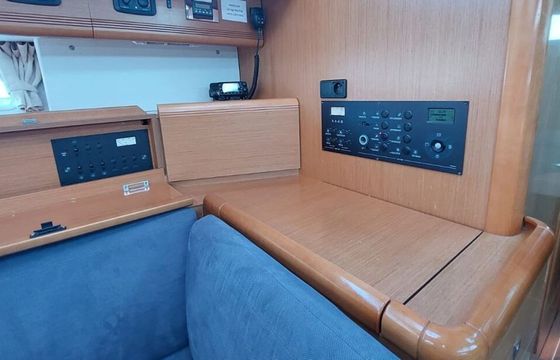 Sailboat Jeanneau Jeanneau 53 - 5 cab. 16.06m