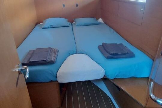 Sailboat Jeanneau Jeanneau 53 - 5 cab. 16.06m