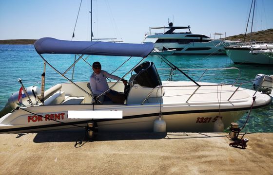 Motorboat FLY HM 22 130hp