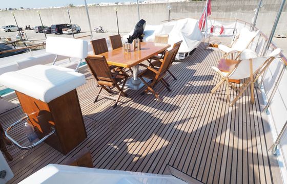 Motor yacht Van Der Beldt Navetta 27 Round Stern 460hp
