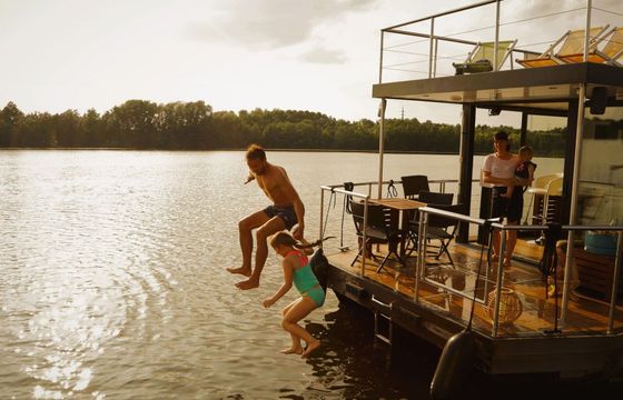 Houseboat Nautilus Hausboote Nautino maxi Tagescharter führerscheinfrei