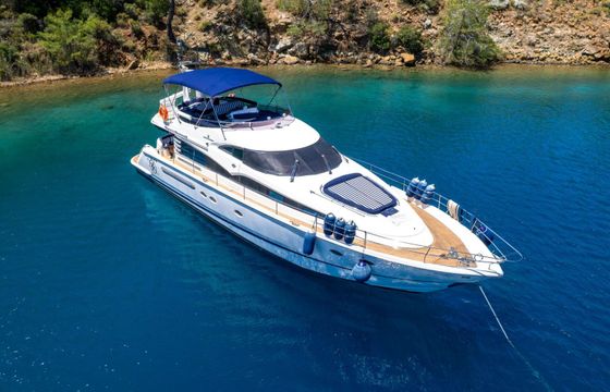 Motor yacht Fairline 62 3200hp