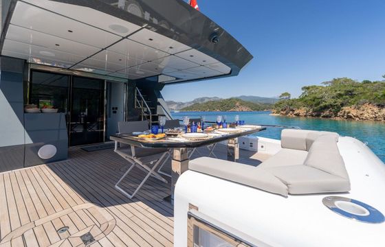 Motor yacht Luxury Brand New Yacht  2024 Model 3000hp