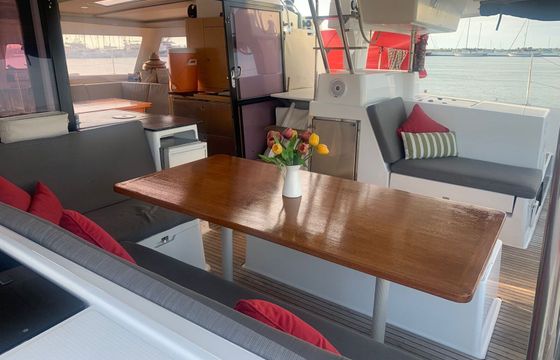 Catamaran ALL INCLUSIVE HELIA 44 13.2m