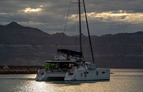 Catamaran ALL INCLUSIVE HELIA 44 13.2m