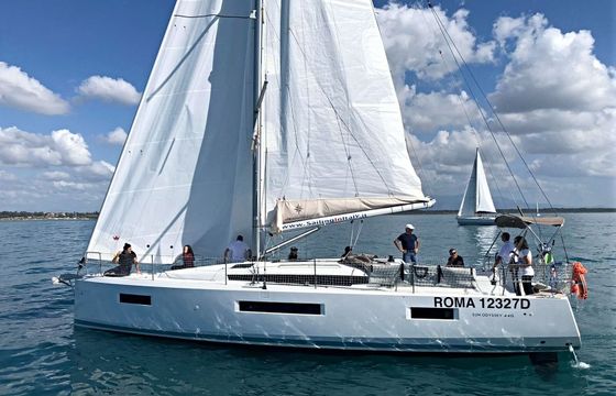 Sailboat Jeanneau Sun Odyssey 440 13m