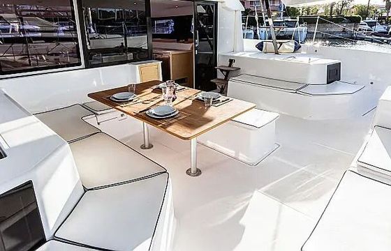 Catamaran Dufour Catamaran 48  14m