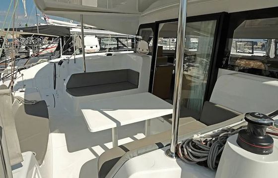 Catamaran Excess 11 11m