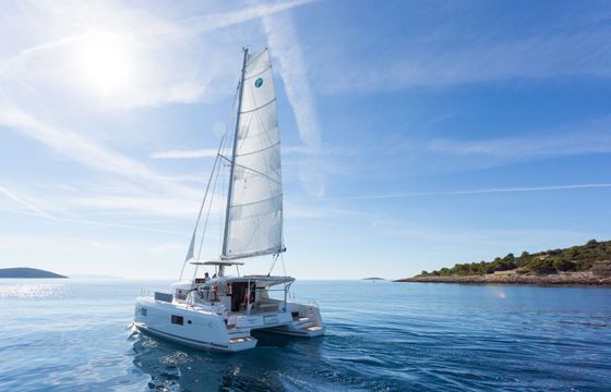Catamaran LAGOON 42 JASMINE 12.8m