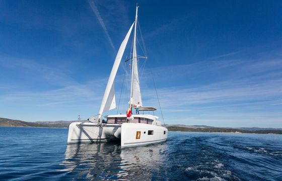 Catamaran LAGOON 42 JASMINE 12.8m