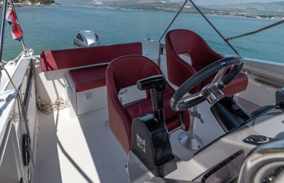 Motorboat Atlantic 750 OPEN + Honda 250 hp 250hp