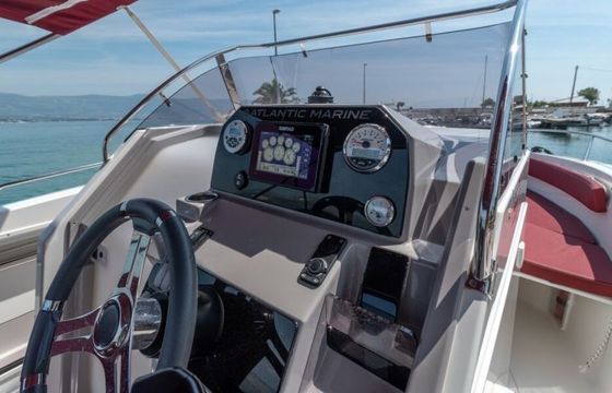 Motorboat Atlantic 750 OPEN + Honda 250 hp 250hp