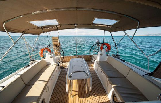 Sailboat Sun Odyssey 519 15m