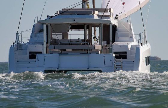 Catamaran Bali 4.4 13m