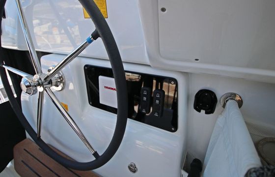 Catamaran Lagoon-Bénéteau Lagoon 43 - 3 + 2 cab. 13m