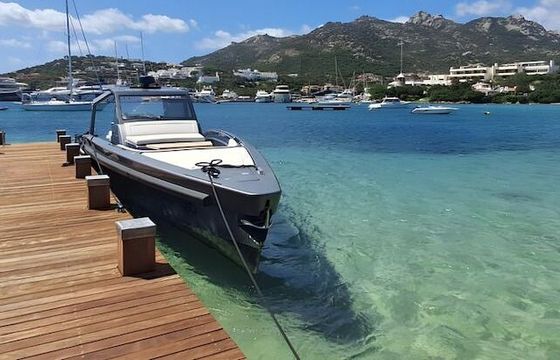 Motorboat Maori yacht 50 1100hp