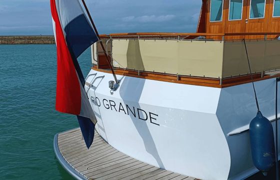 Motor yacht Feadship Classic Gentleman's Vintage Yacht 440hp