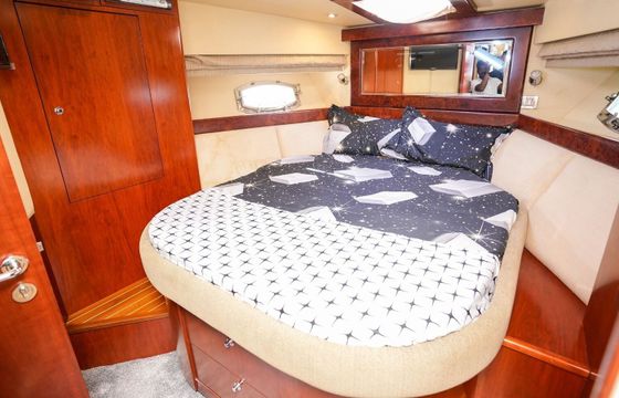 Motorboat Majesty 52 840hp