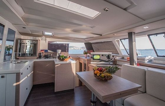 Catamaran Astréa 42 12m