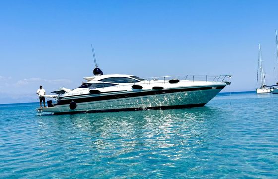 Motorboat Pershing 52 1600hp
