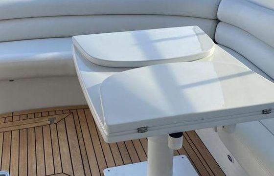 Motorboat Pershing 52 1600hp