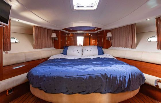 Motor yacht Jenneau Prestige 46 1000hp