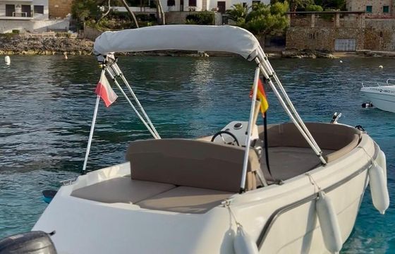 Motorboat AQUA 515 15hp