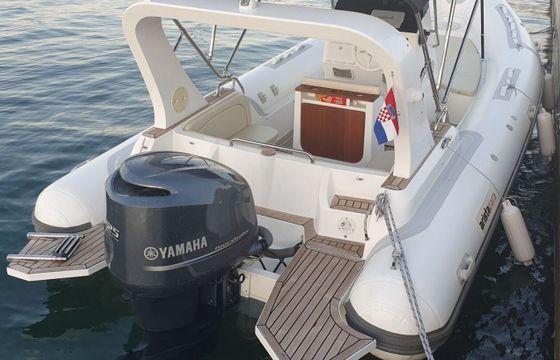 RIB Arista Zara 700 225hp