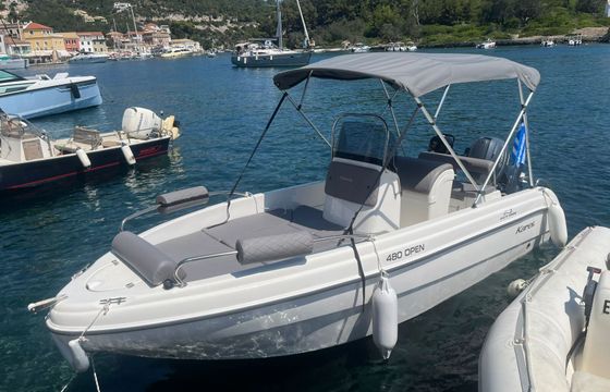 Motorboat Karel 480 30hp