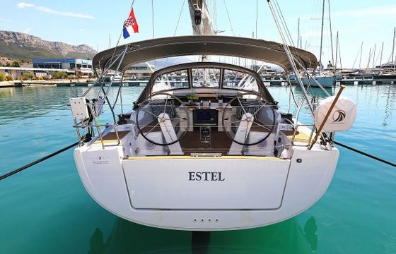 Sailboat Hanse Yachts Hanse 418 - 3 cab. 12.4m
