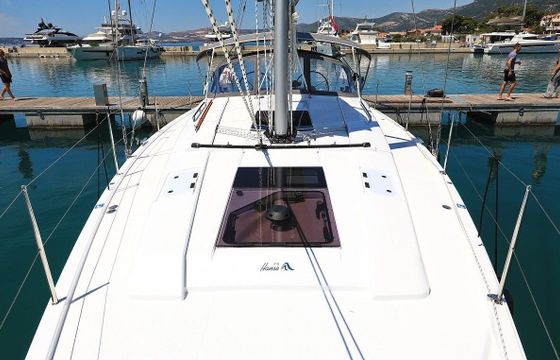 Sailboat Hanse Yachts Hanse 418 - 3 cab. 12.4m