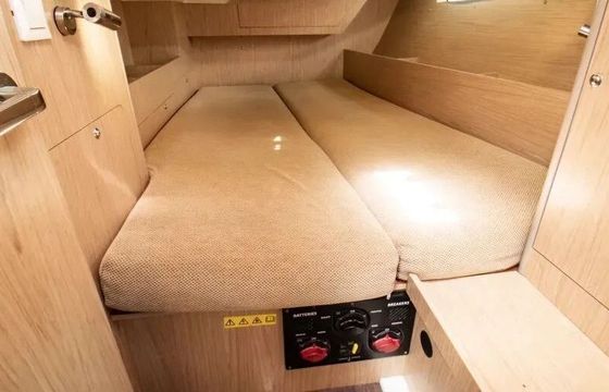 Sailboat Beneteau Oceanis 41.1 12m