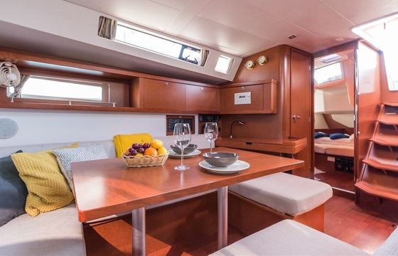 Sailboat Bénéteau Oceanis 45 - 4 cab. 13m
