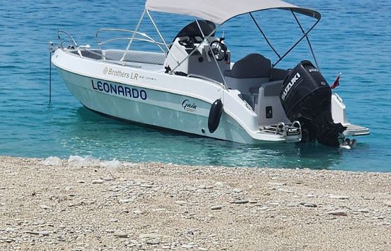 Motorboat Gaia 22 open 200hp