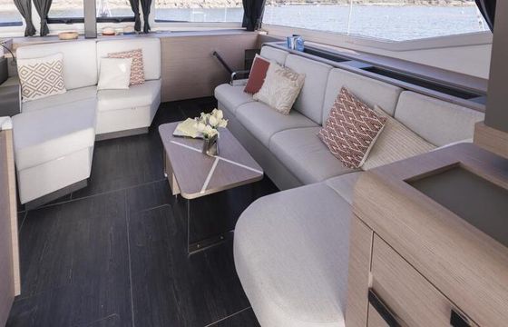 Catamaran Aura 51 15m
