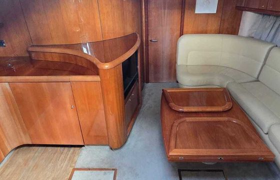 Motorboat Sunseeker 50 Camargue 32hp