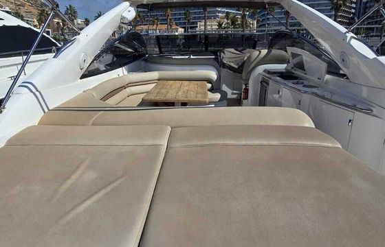 Motorboat Sunseeker 50 Camargue 32hp