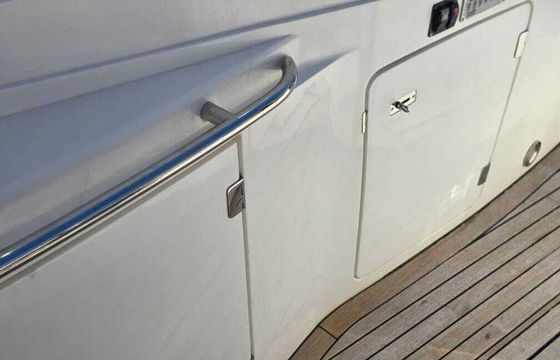Motorboat Sunseeker 50 Camargue 32hp