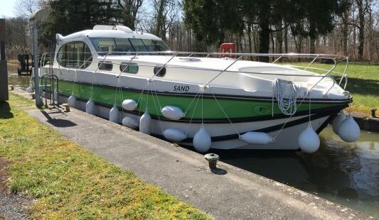 Houseboat Nicols Estivale Sixto Green