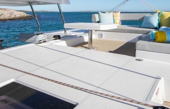 Catamaran Moorings 4200/3/3 12m