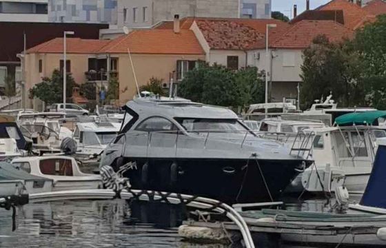 Motorboat Mirakul 30 260hp