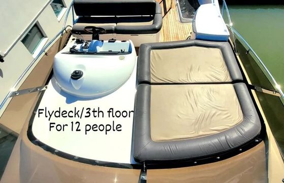 Motor yacht Sunseeker Manhattan 52 1400hp
